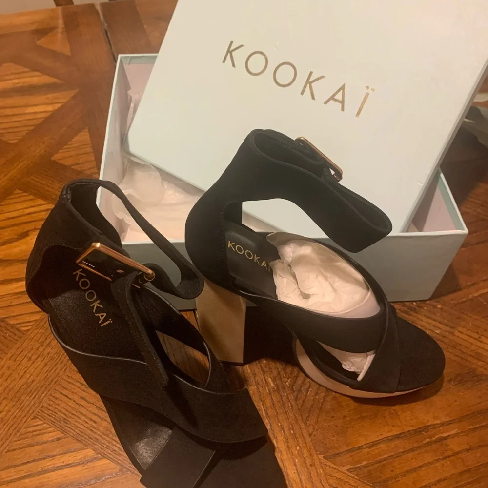 KOOKAI Sz 39 Black Jennifer heels Leather Upper Wooden Platform Heels NWT 🤎 - Picture 2 of 11